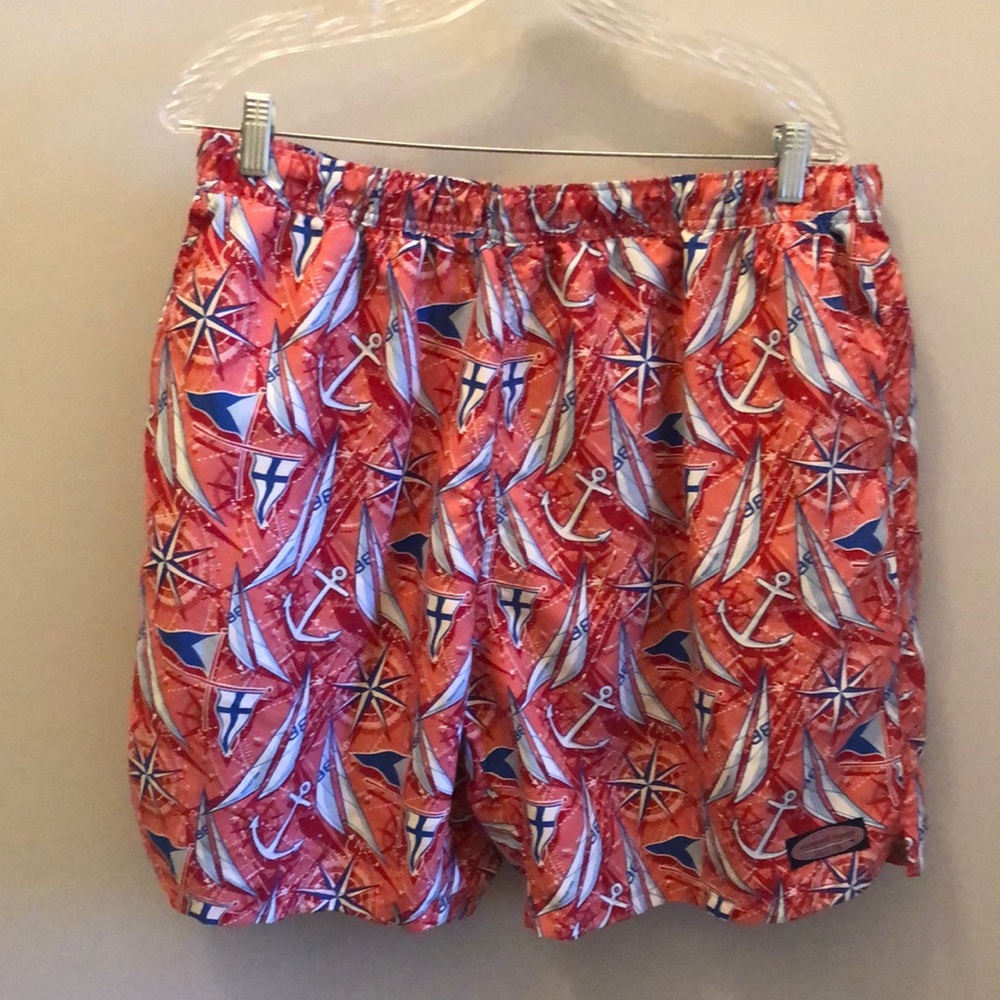 Vineyard Vines Men’s Chappy Swim Trunks Bathing Suit Red Sailboats Nautical XL